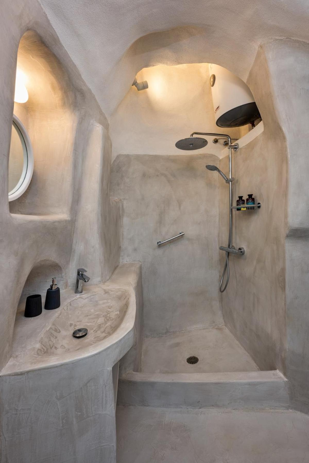 Gilbert'S Cave With Cave Jacuzzi Villa Megalochori  Eksteriør billede